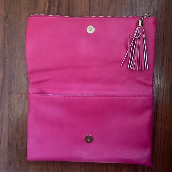 Pink clutch. - Picture 5 of 6